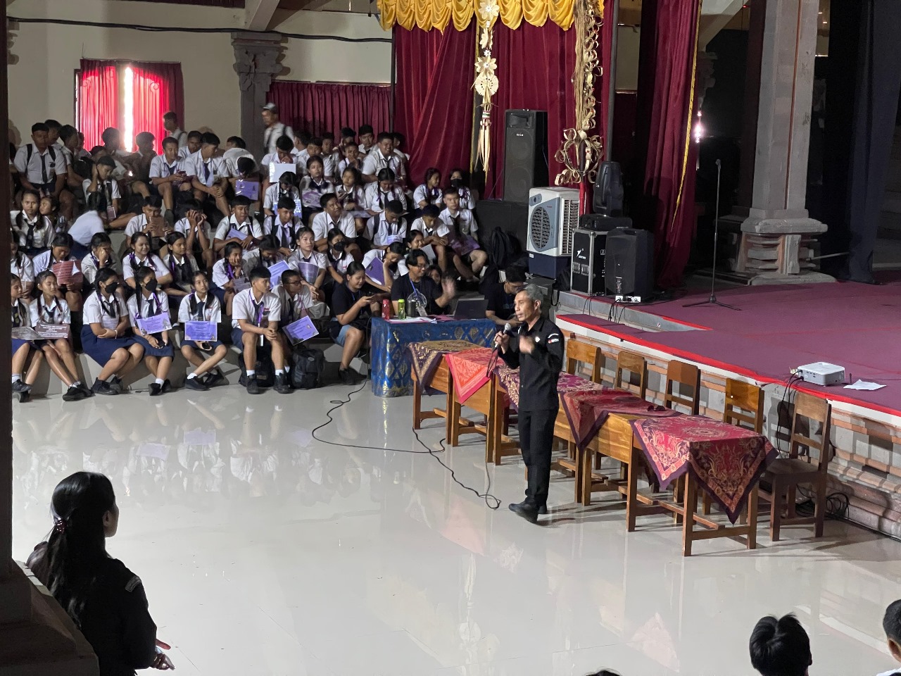 BAWASLU KABUPATEN GIANYAR DORONG SISWA SMK NEGERI 3 SUKAWATI JADI PENGAWAS PARTISIPATIF