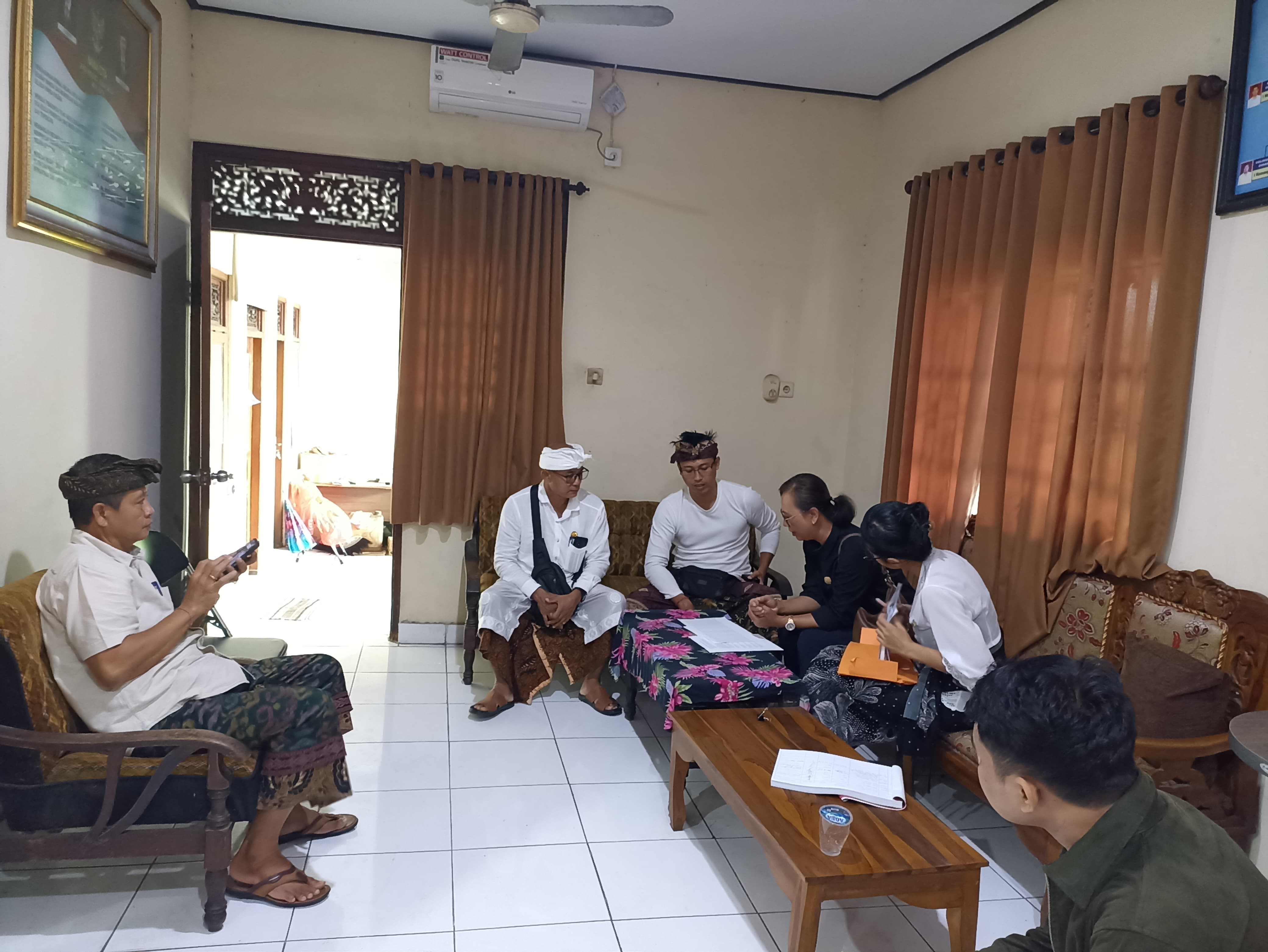 BAWASLU KABUPATEN GIANYAR LAKUKAN PENGAWASAN COKLIT TERBATAS PEMUTAKHIRAN DATA PEMILIH BERKELANJUTAN