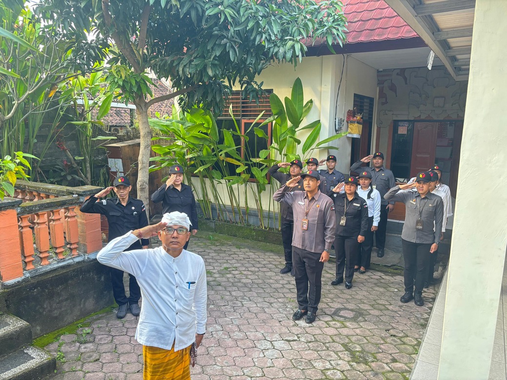 Apel Rutin, Hartawan Tekankan Terkait Kedisiplinan Jajaran Bawaslu Kabupaten Gianyar.