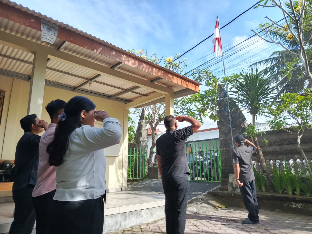 Apel Rutin, Hartawan Tekankan Terkait Kedisiplinan Jajaran Bawaslu Kabupaten Gianyar.