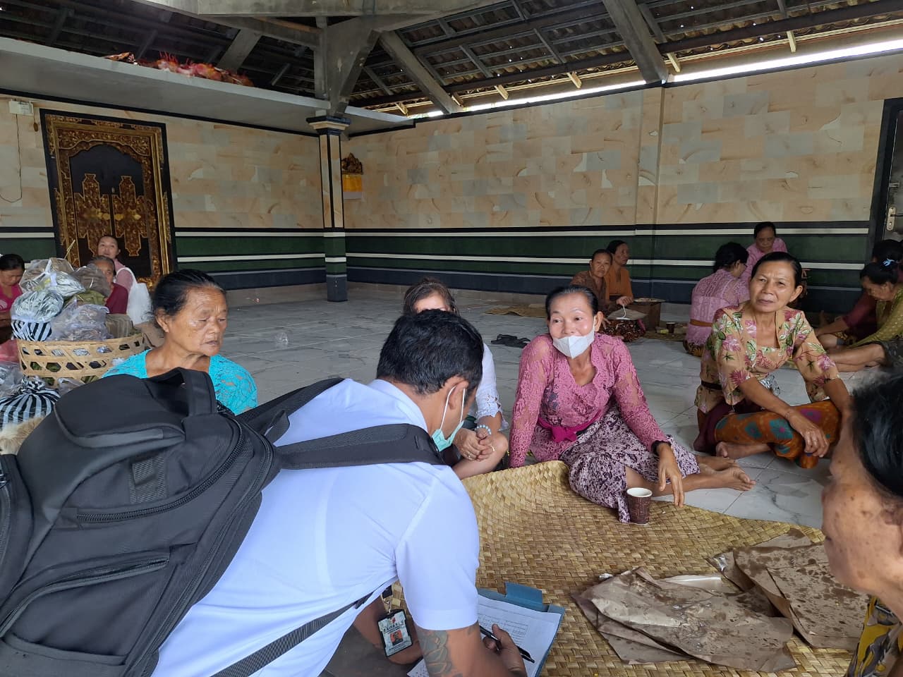 PASTIKAN DATA PEMILIH YANG AKURAT, BAWASLU KABUPATEN GIANYAR TURUN LANGSUNG MENYAMBANGI MASYARAKAT.