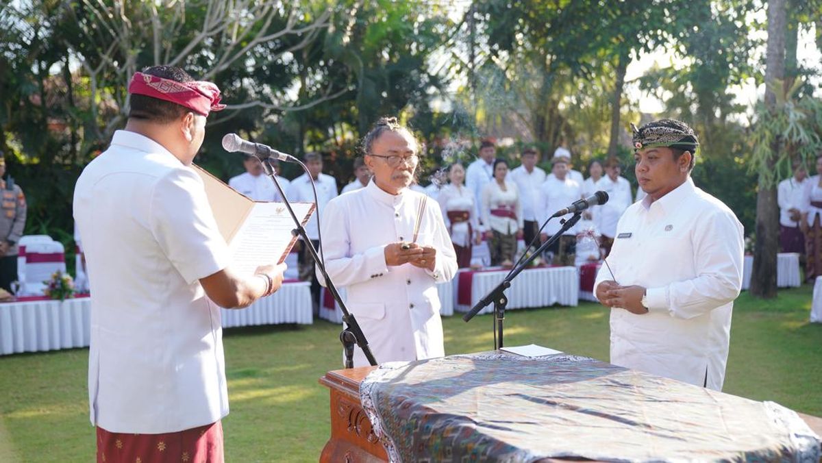 Bawaslu Gianyar Hadiri Pelantikan Sekda, Simbol Sinergi dalam Pembangunan Daerah
