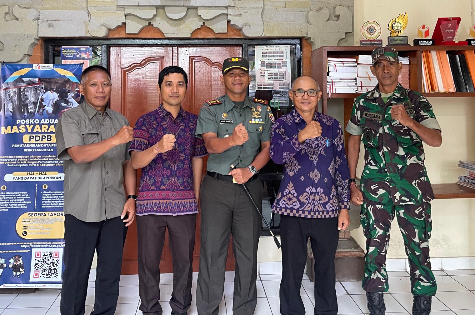 Perkuat Komunikasi Jaga Proses Demokrasi.