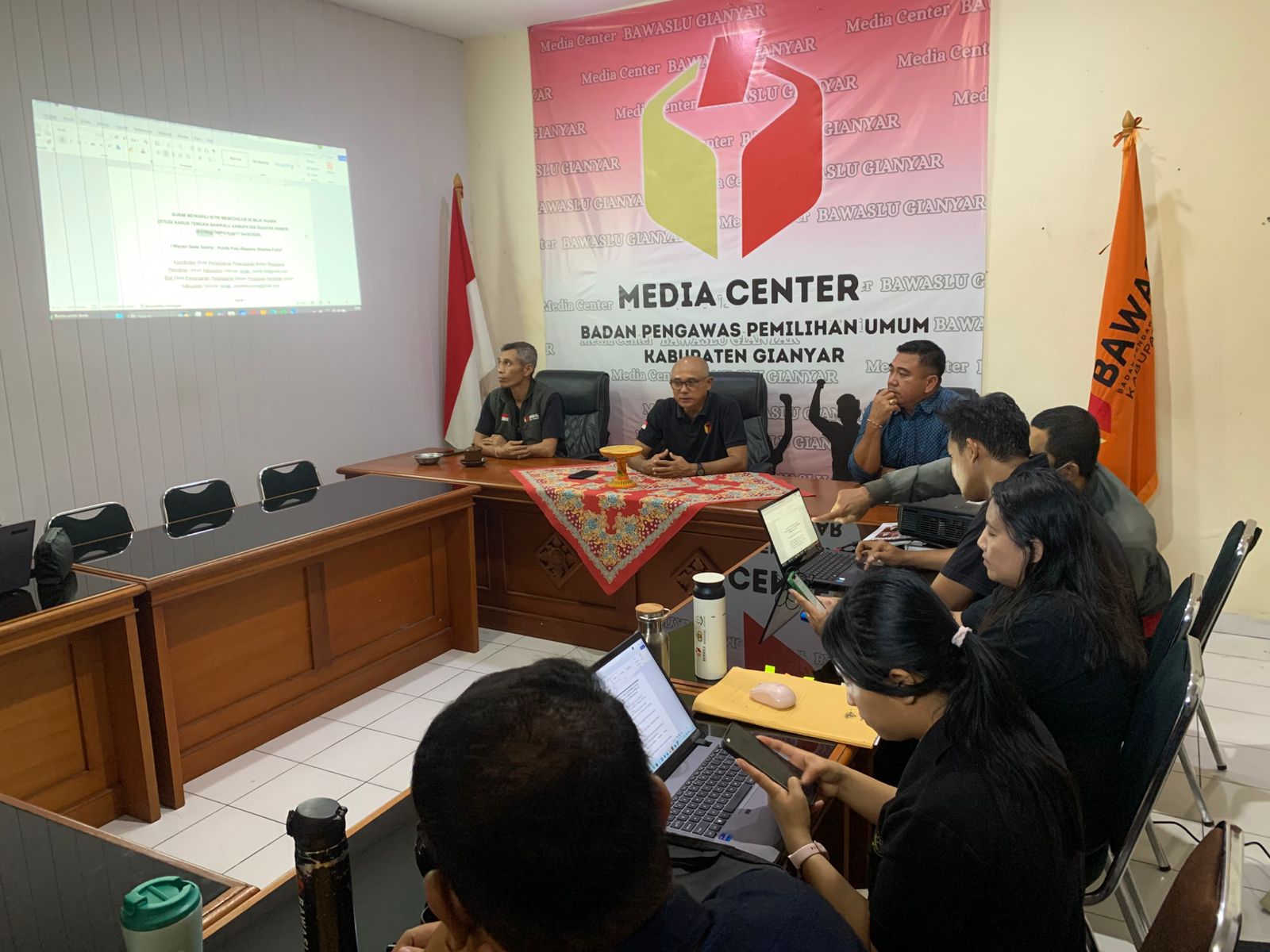 Bawaslu Gianyar Terima Kunjungan Monev Bawaslu Bali, Artikel Penanganan Pelanggaran Siap Dikompilasi Nasional
