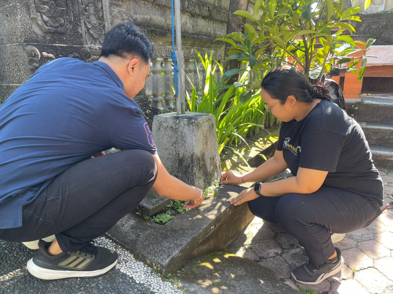 Bawaslu Gianyar Gelar Aksi Bersih Lingkungan Wujudkan Program “Jumat Sehati” dan “Jumpa Berlian”