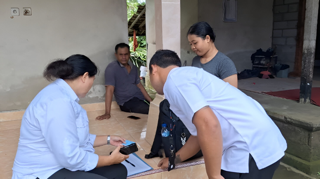 Bawaslu Gianyar Lakukan Uji Petik DPB di Desa Bakbakan, Pastikan Data Pemilih Baru Akurat