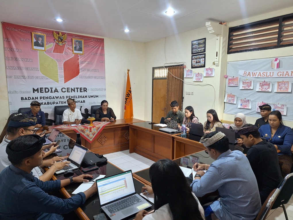 Bawaslu Gianyar Perkuat Akuntabilitas, Disiplin, dan Integritas Jelang Penutup Tahun 2025.