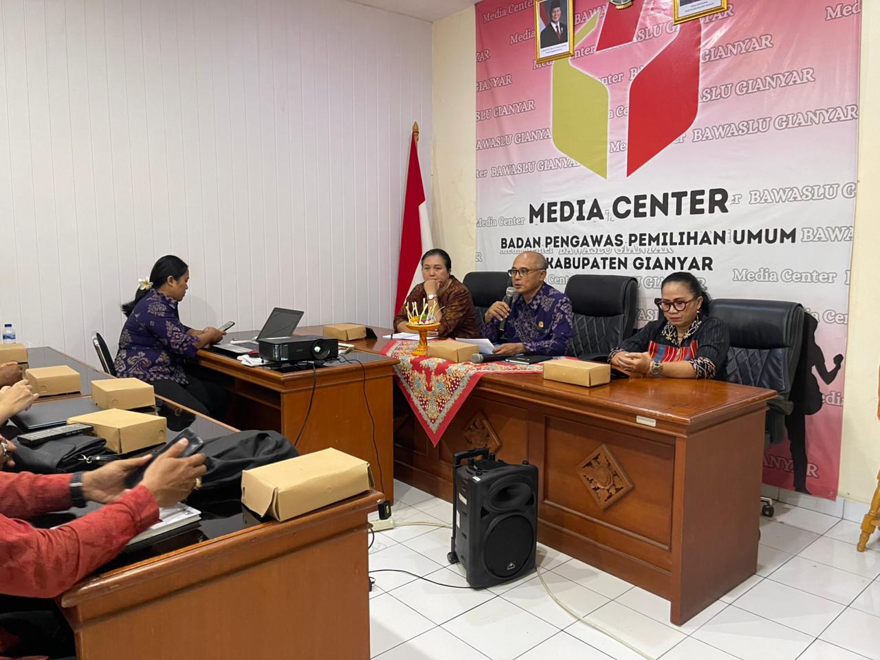 Bawaslu Gianyar Gelar Rakor Pemutakhiran Data Pemilih Berkelanjutan: Perkuat Sinergi Demi Data Akurat