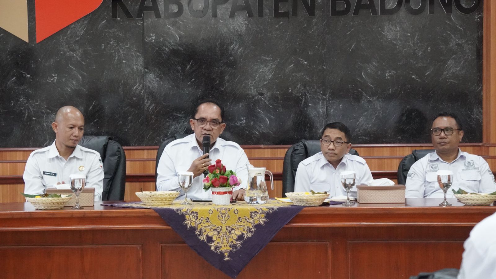 Bawaslu Gianyar Hadiri Rakor LLAT dan Persiapan Pemeriksaan BPK RI Tahun 2025 