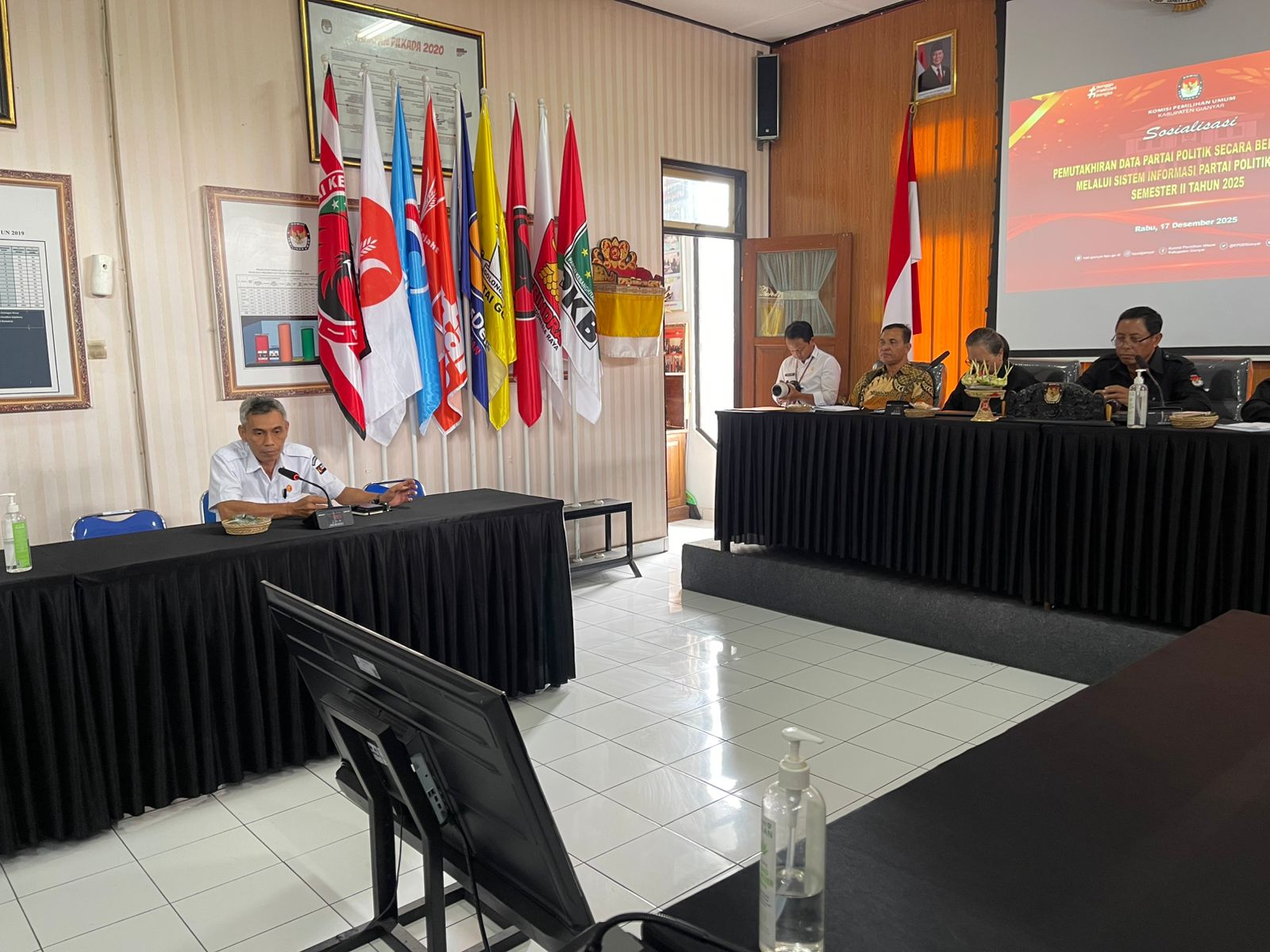 Bawaslu Gianyar Soroti Pentingnya Pemutakhiran Data Parpol Berkelanjutan
