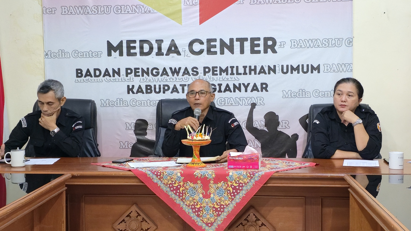 Percepat Kinerja, Perkuat Akuntabilitas. Bawaslu Gianyar Matangkan Program Strategis dan Tertibkan Administrasi.