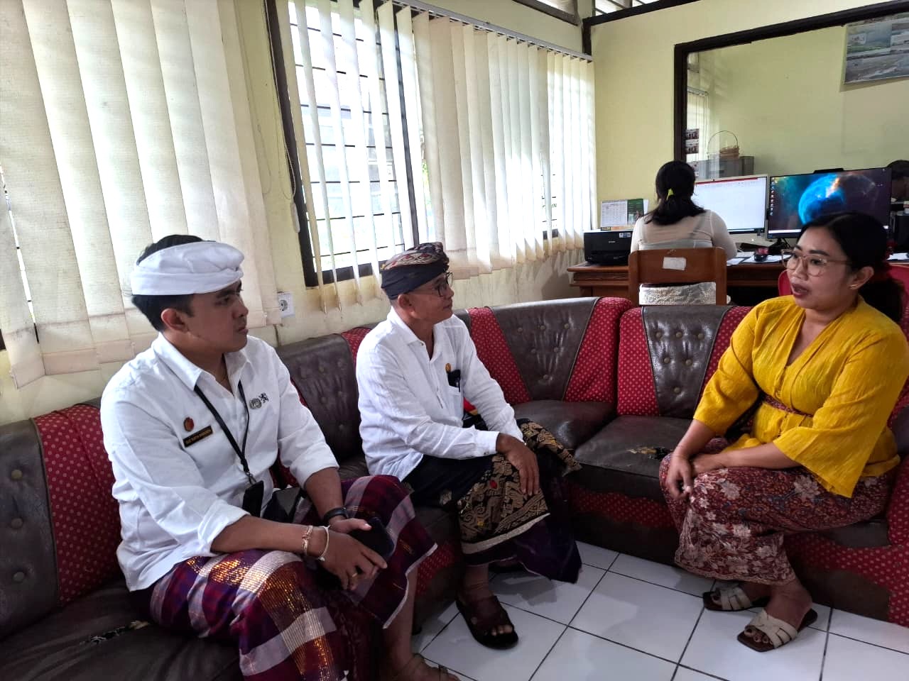Sinergi untuk Demokrasi dan Lingkungan, Bawaslu Gianyar Matangkan Program JALA Bawaslu Bali