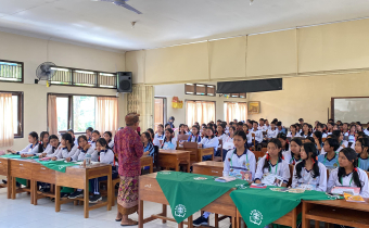 Bangun Semangat Generasi Muda, Hartawan Tumbuhkan Kesadaran Akan Pentingnya Demokrasi 