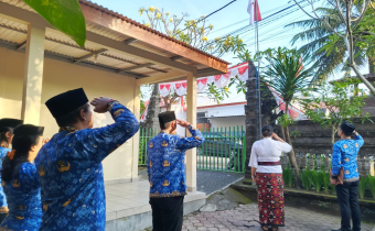 BAWASLU LAKASANAKAN UPACARA PERINGATAN HUT RI.