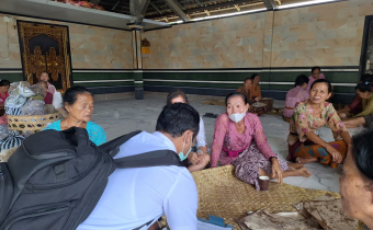 PASTIKAN DATA PEMILIH YANG AKURAT, BAWASLU KABUPATEN GIANYAR TURUN LANGSUNG MENYAMBANGI MASYARAKAT.