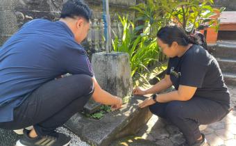 Bawaslu Gianyar Gelar Aksi Bersih Lingkungan Wujudkan Program “Jumat Sehati” dan “Jumpa Berlian”