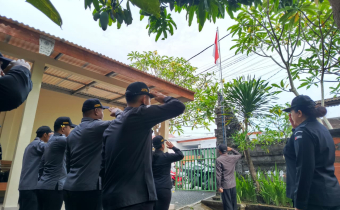 Ketua Bawaslu Gianyar Tekankan Disiplin dan Semangat Kerja di Masa Non-Tahapan Pemilu