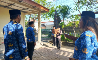 Bawaslu Gianyar Gelar Apel Hari Sumpah Pemuda, Kobarkan Semangat Disiplin dan Tanggung Jawab