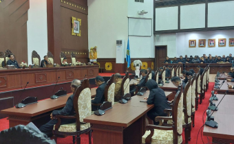 Ketua Bawaslu Gianyar Hadiri Rapat Paripurna DPRD, Bahas Pengambilan Keputusan Sejumlah Raperda Strategis
