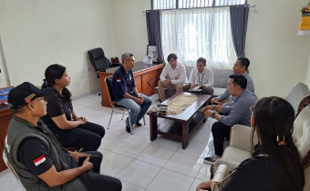 Bersama Perkuat Demokrasi, Bawaslu Gianyar Terima Kunjungan Bank BNI Gianyar
