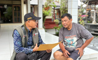 Tak Hanya Mengawasi, Bawaslu Gianyar Edukasi Warga Pentingnya Administrasi Kependudukan