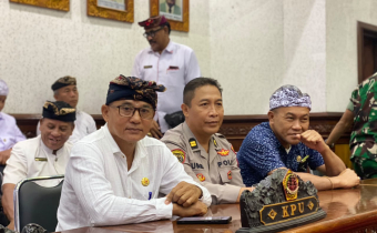 Ketua Bawaslu Gianyar Hadiri Paripurna Pertanggungjawaban APBD 2025.